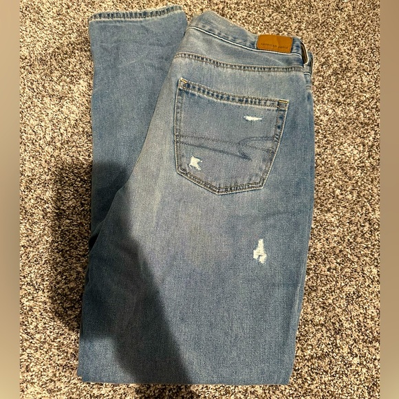American Eagle Mom Jeans - Picture 2 of 7